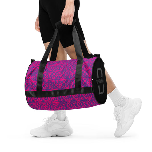 Essentials Baffeu Gym Bag: Luxurious Carryall for Fitness Enthusiasts